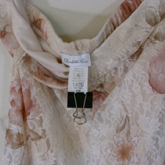 Charlotte Russe Beige and Pink Lace Floral Skirt Size M - Picture 3 of 7